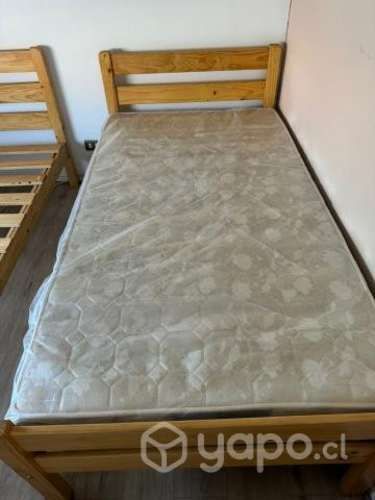 Cama 1 1/2 plaza + colchón + cubrecama poco uso
