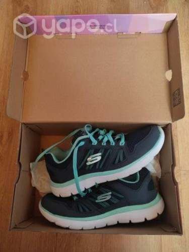 Zapatillas Skechers niña/o N°39