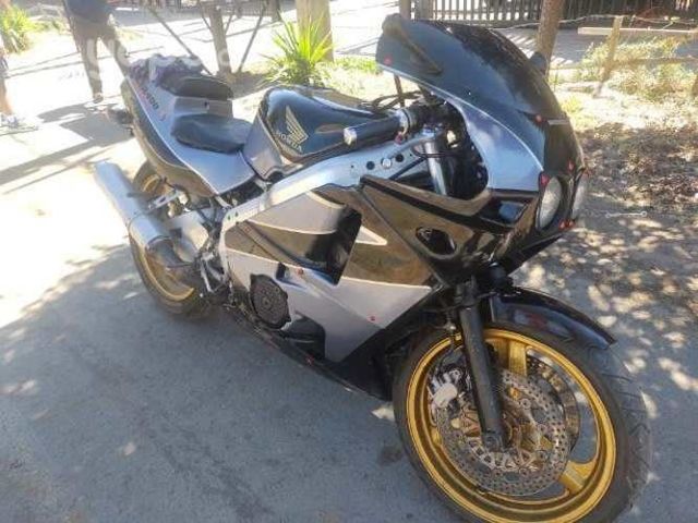 Honda CBR 400 hurricane