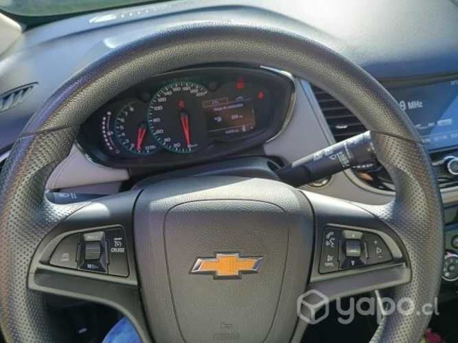 Chetvrolet tracker 2019