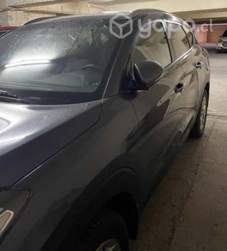 Hyundai Tucson 2.0 GL Manual Advance Nav