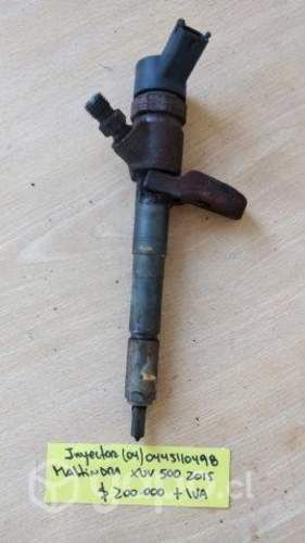 Inyector (04)  Mahindra XUV 500 2015
