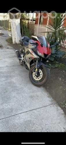 Yamaha r15 v3 2021
