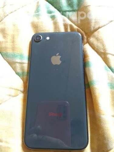 IPhone 8 buen estado