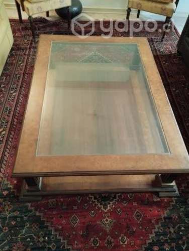 Mesa de centro de madera marquetería y vidrio bise
