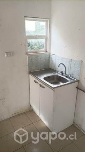 Se arrienda cabaña interior