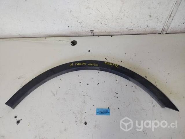 Moldura Pasa Rueda Tras Izq (MXU172) XUV500 2013