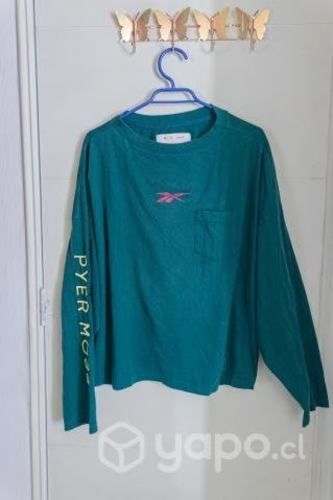 Polera Reebok manga larga Pyer Moss