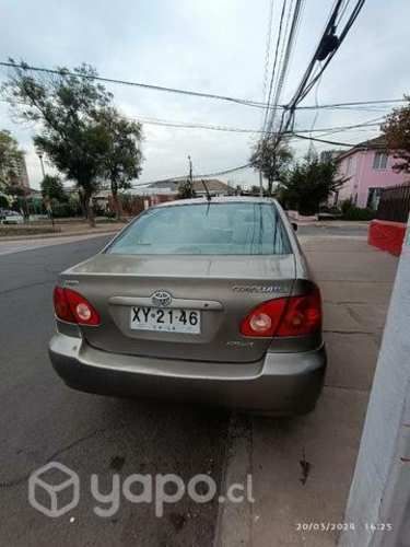 Toyota Corolla 1.8 2004 automático