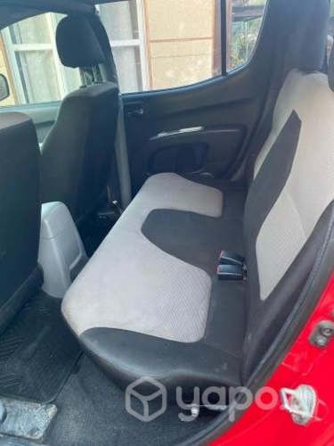 Mitsubishi l200 2014