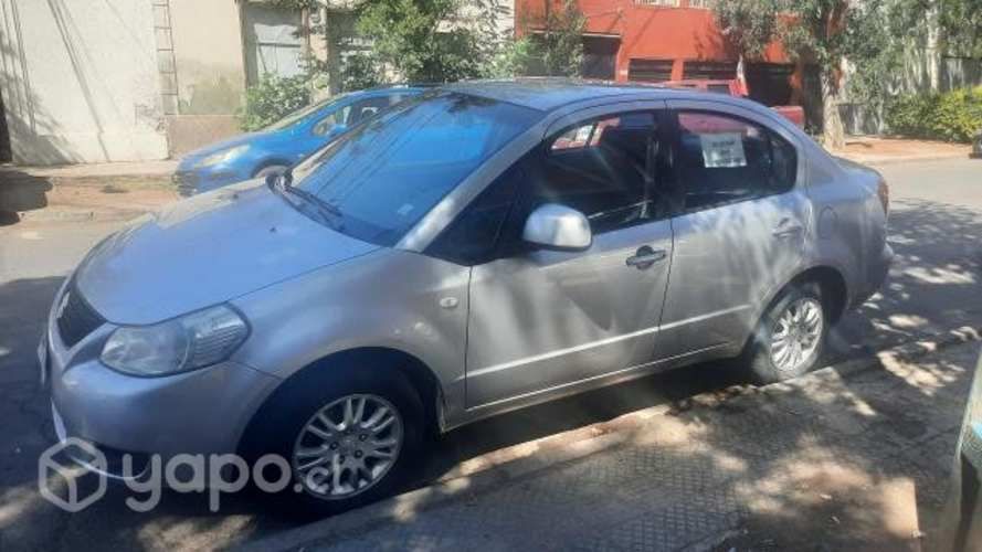 Auto Suzuki SX4 2011