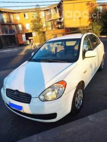 Hyundai accent 2011