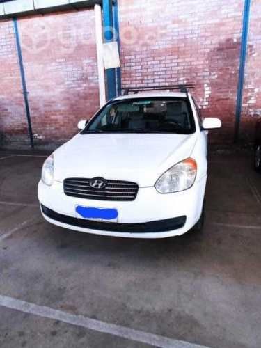 Hyundai accent 2011