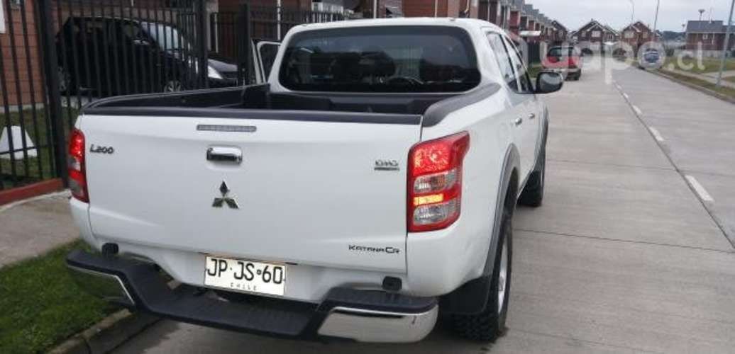Mitsubishi L200 Katana Cr 4x2