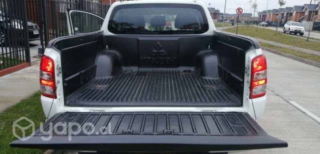 Mitsubishi L200 Katana Cr 4x2