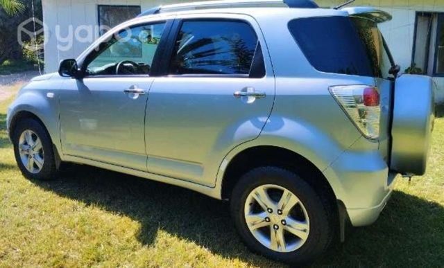 Hermoso dahiatsu terios automatico