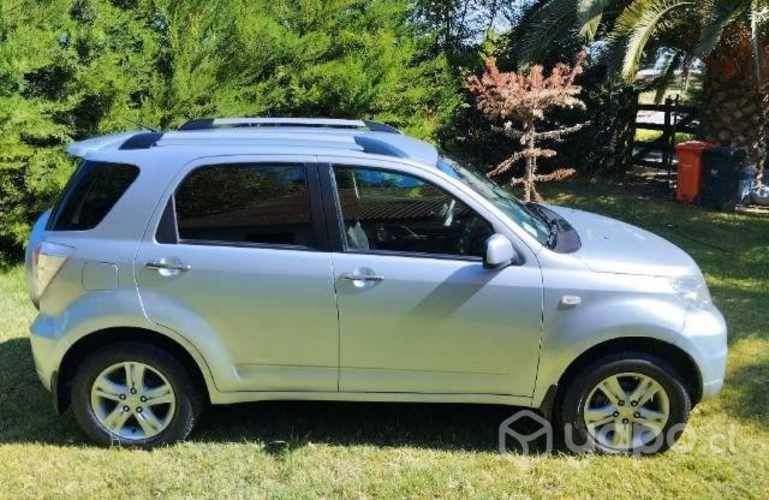 Hermoso dahiatsu terios automatico