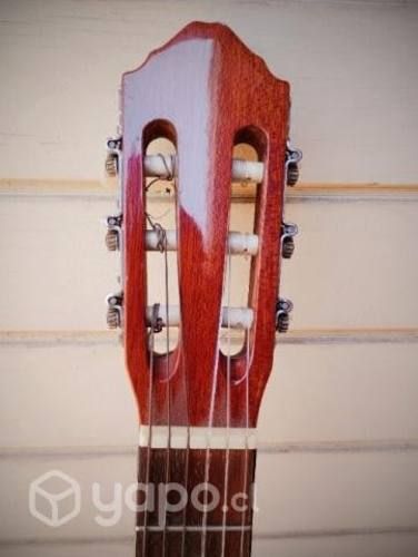 Guitarra acústica clásica