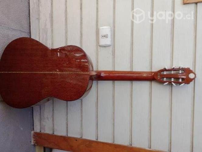 Guitarra acústica clásica