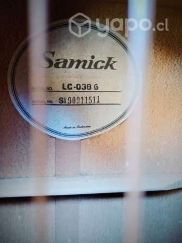 Guitarra acústica clásica