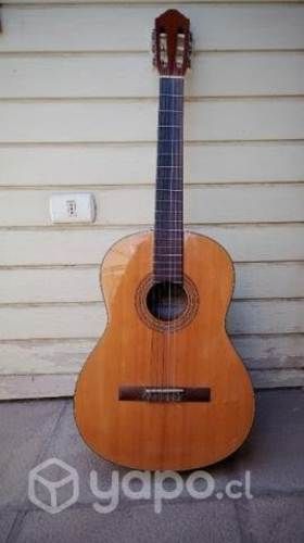 Guitarra acústica clásica
