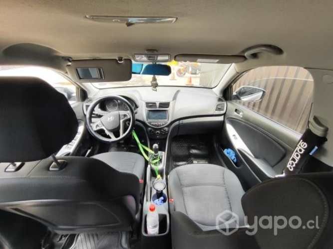 VENDO GRAN OPORTUNIDAD Hyundai accent 2018