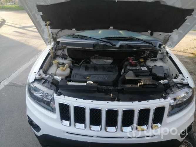 Se vende jeep compass 2015