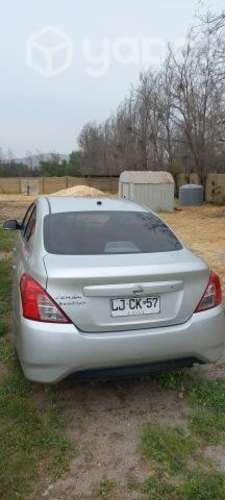 Nissan versa