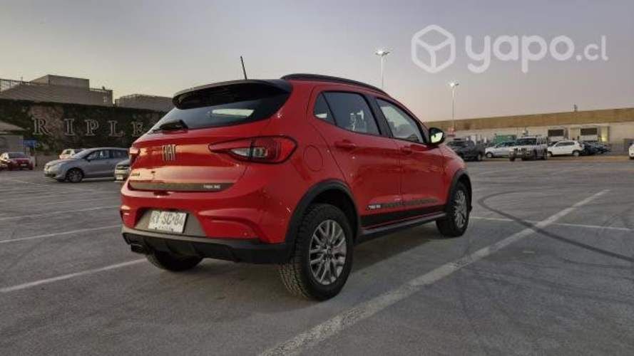 Fiat argo trekking, año 2022