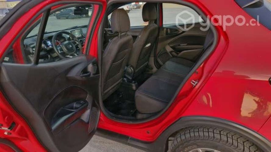 Fiat argo trekking, año 2022