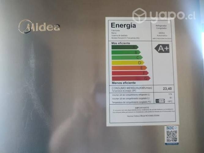 Refrigerador congelador con dispensador de agua