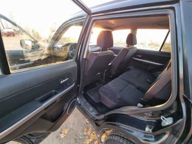 Suzuki grand nomade 2006