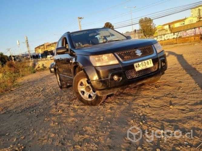 Suzuki grand nomade 2006