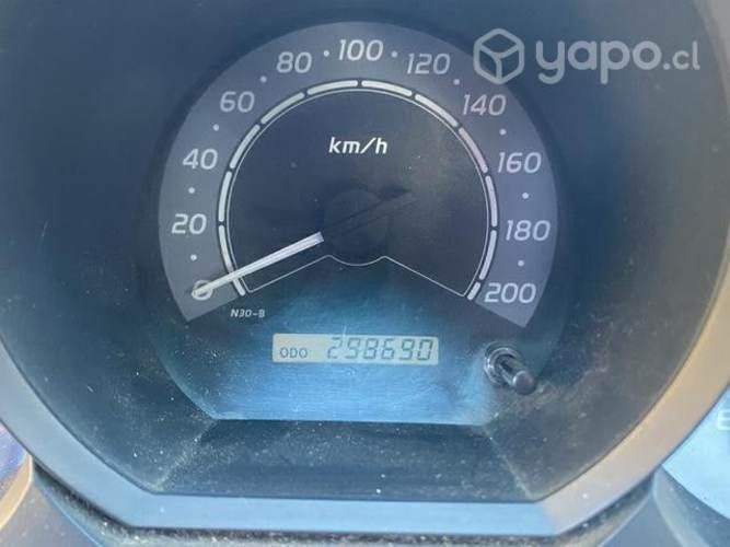 Toyota Hilux 2011 Petrolera 4x2