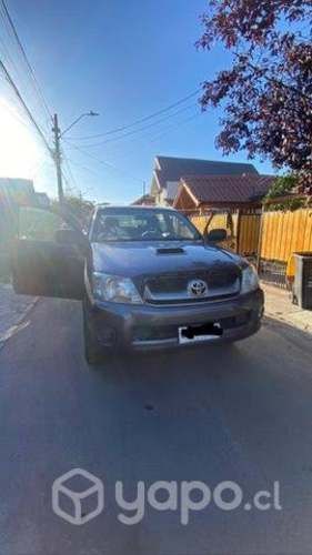 Toyota Hilux 2011 Petrolera 4x2