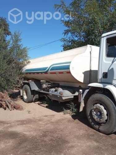 Vendo camión aljibe 13.000 litros operativo