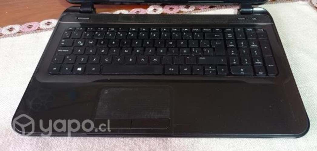 HP Sleekbook AMD a8, buen estado, sin bateria