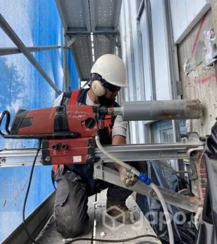 Perforación en hormigón con Testiguera