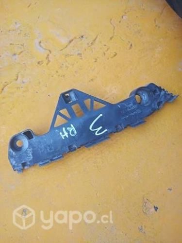 Mazda 3 mensula original envio regiones