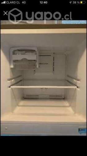 Vendo refrigerador MIDEA en excelente estado