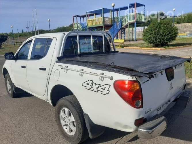 Mitsubishi l200 4x4