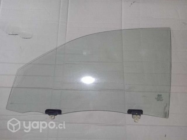 Vidrio puerta delantera izquierda