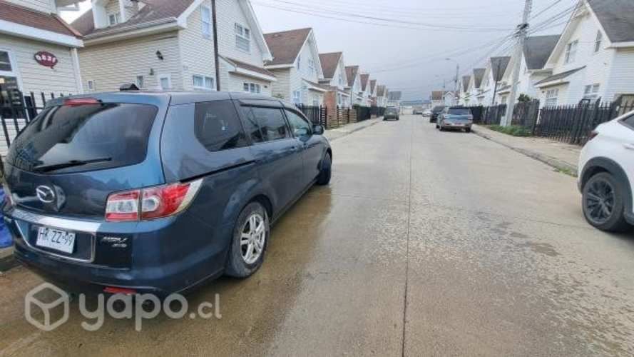 Mazda mpv buen estado