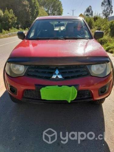 Camioneta mitsubichi 2010