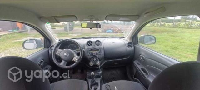 Se vende Nissan versa