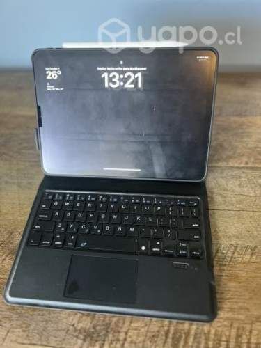 IPad Pro 11 con Apple Pencil y 2 fundas, teclado