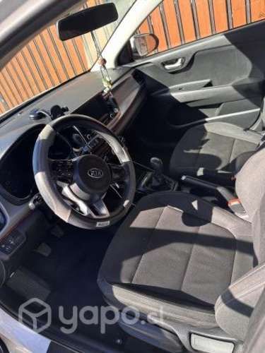 Kia rio 5