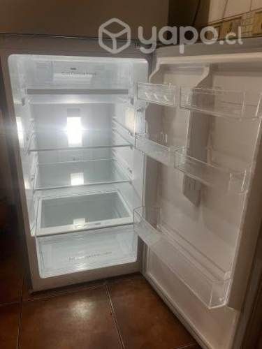 Refrigerador No Frost Midea 222 ltos