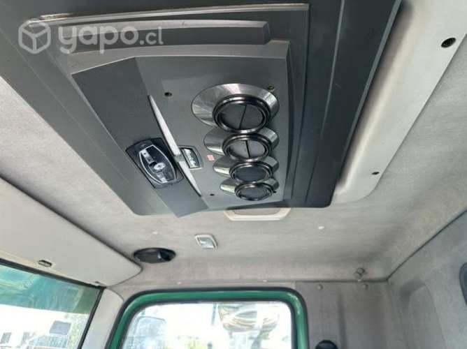 Vw constellation grúa