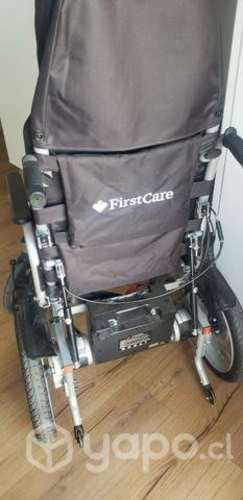 Silla de ruedas eléctrica casi nueva. Por no uso